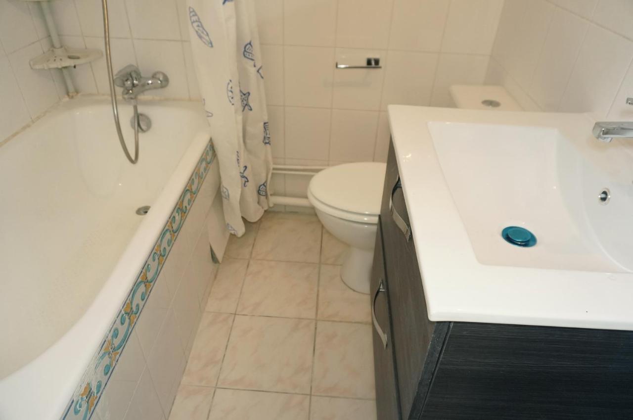 Luxueux Appartement Sur Jardin Париж Екстериор снимка